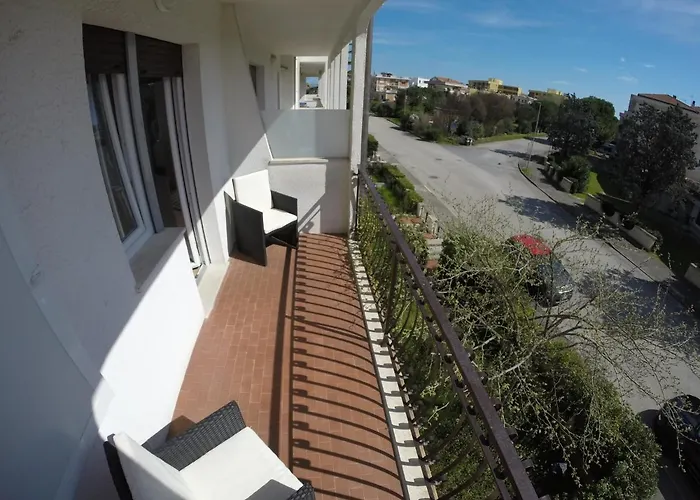 Corallo * 雷卡纳蒂港